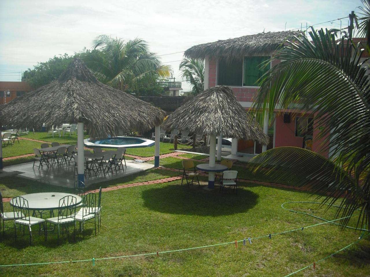 Hotel Villas Del Rey Playa Chachalacas エクステリア 写真